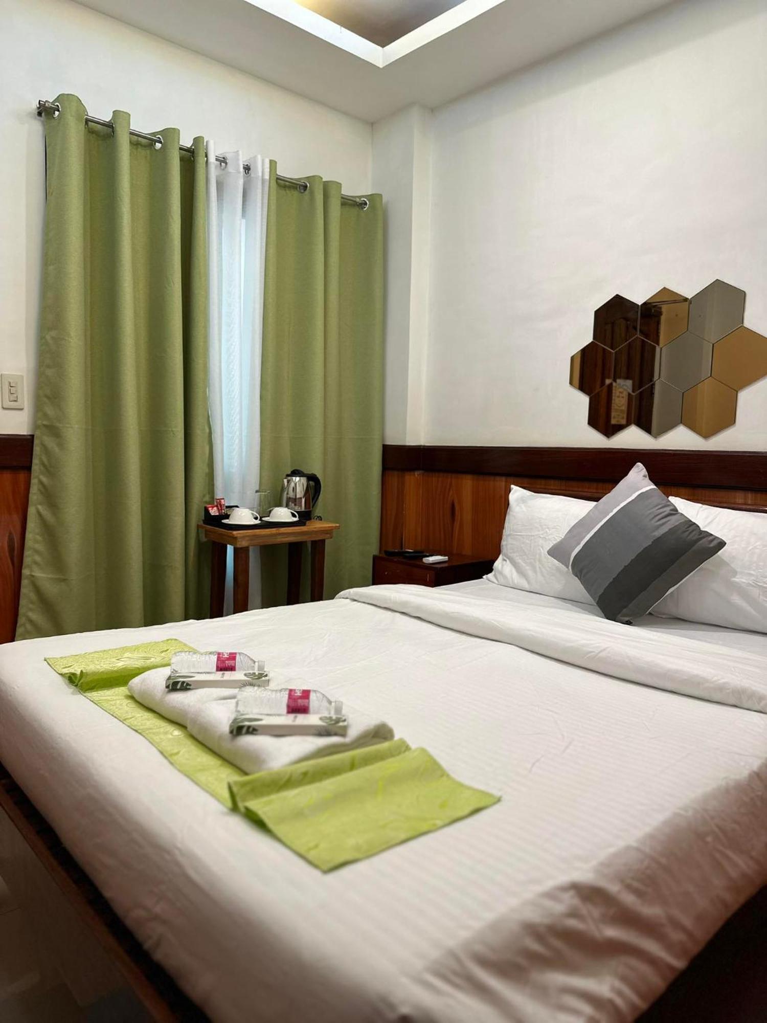 Desert Rose Beach Hotel El Nido Luaran gambar